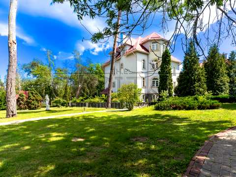 коммерческая по адресу Патріарха Володимира Романюка ул. (Жовтнева), 2Б