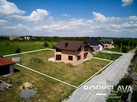 будинок за адресою Київська вул.