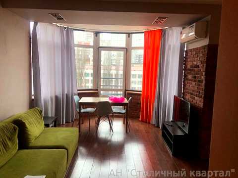 квартира за адресою В'ячеслава Чорновола вул., 27