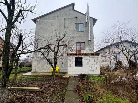 ділянка за адресою Богдана Хмельницького вул., 38