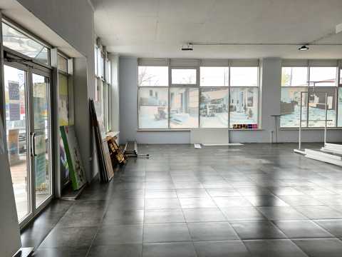 комерційна за адресою Вітрука вул., 6-Г