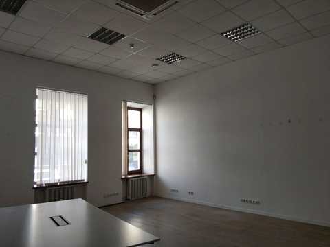 комерційна за адресою Фролівська вул., 9/11