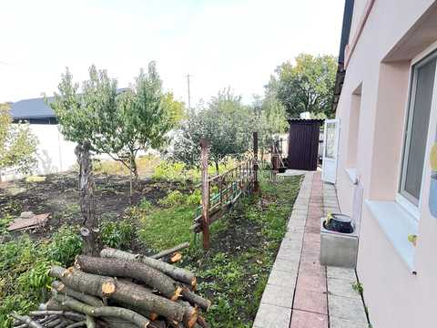 будинок за адресою с-ще. Травневе, гагаріна