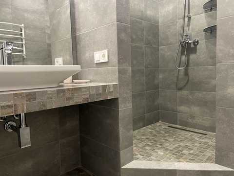 квартира за адресою Домобудівельна вул., (11)