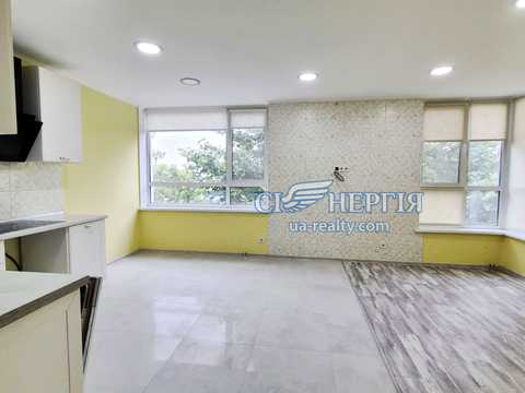 квартира по адресу Балукова ул., 1