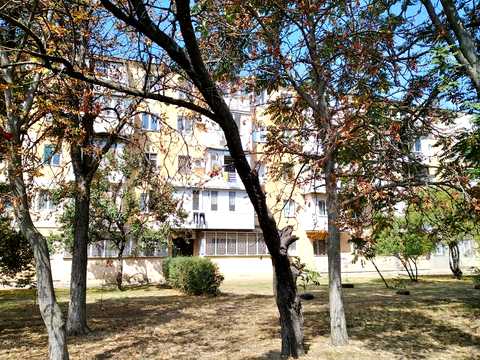 квартира за адресою Михайла Комарова вул., 10/1