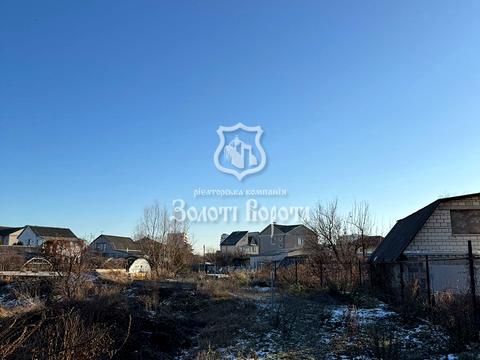 ділянка за адресою Черешнева вул., 18а