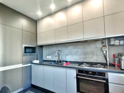 квартира за адресою Каштанова вул., 8-А