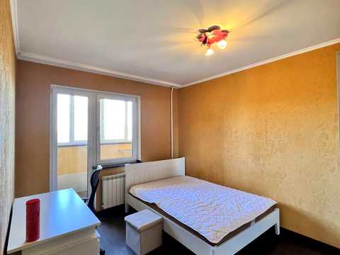 квартира за адресою Академіка Глушкова просп., 29