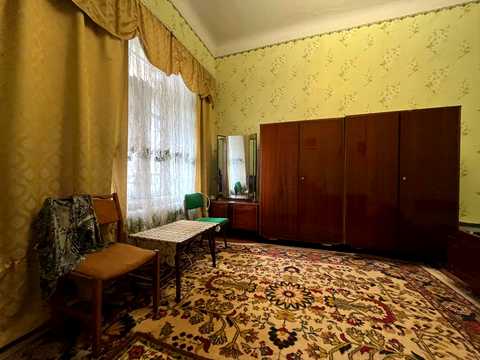 будинок за адресою Володимира Івасюка вул. (Морозова), 13