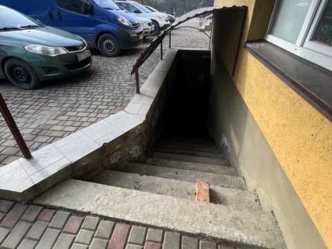 коммерческая по адресу Івана Драча ул., 3-Г