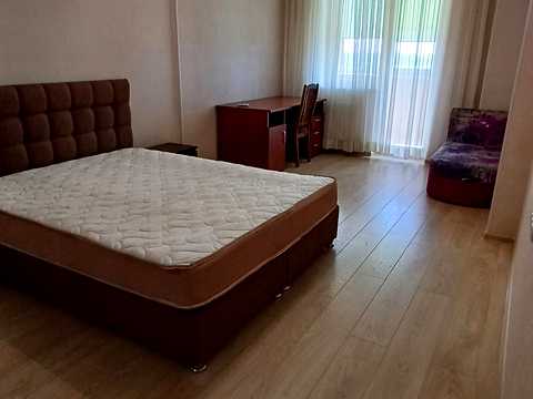 квартира за адресою Владислава Бувалкіна вул., 54-Г