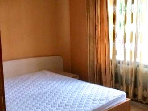 будинок за адресою Монтажників вул.