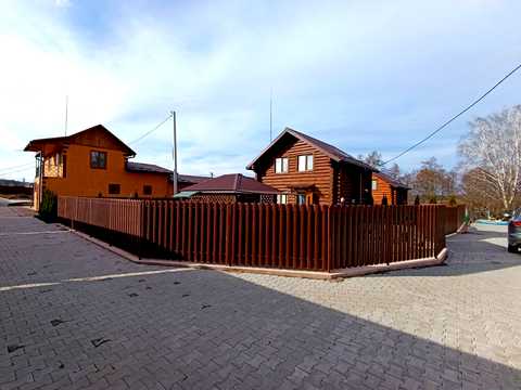 будинок за адресою Русанівська, 1/1