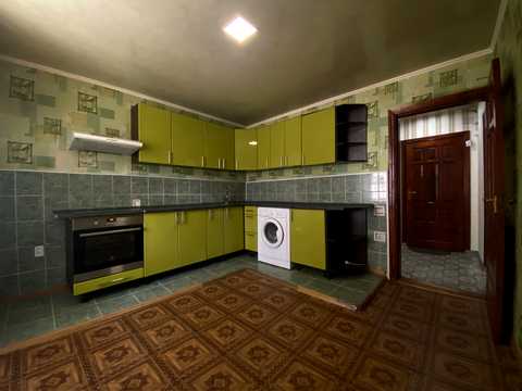 квартира за адресою Івана Похитонова вул., 4