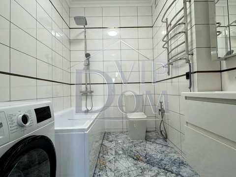 квартира за адресою Бориса Литвака вул. (Заславського), 9