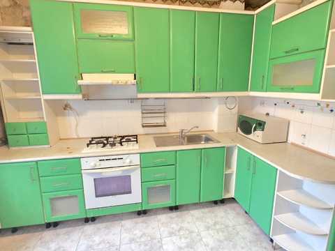 квартира за адресою Лариси Руденко вул., 7