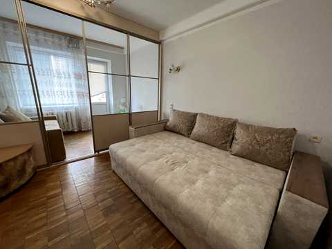 квартира за адресою Мілютенка вул., 9-А