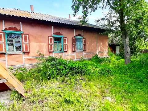 будинок за адресою першотравнева, 12