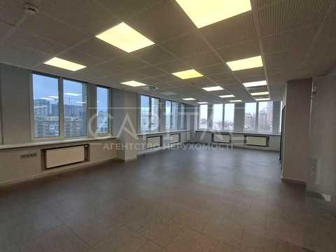 комерційна за адресою Лєскова вул., 9