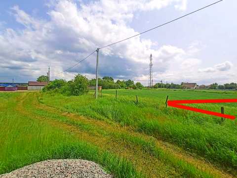 ділянка за адресою с. Старий Білоус, Слобідська