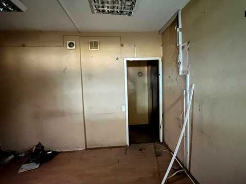 комерційна за адресою Академіка Заболотного вул., 12