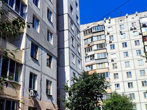 квартира за адресою В'ячеслава Чорновола вул., 42-Б