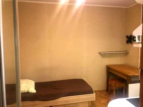 комната по адресу Анатолия Петрицкого ул., 11