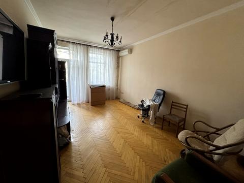 квартира за адресою майдан Іподрому пл., 1