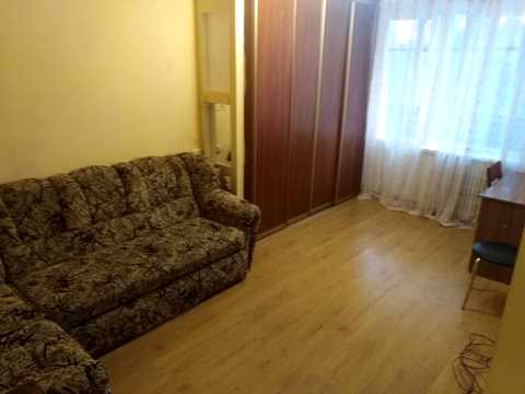 квартира за адресою Валентинівська вул. (Блюхера), 18