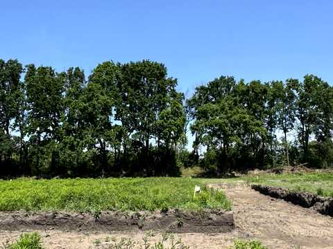 ділянка за адресою Михайлівська вул.