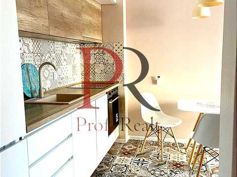 квартира за адресою Салютна вул., 3