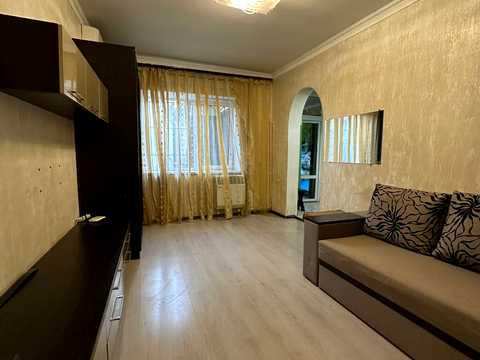 квартира за адресою Михайла Болтенка вул. (Адмірала Лазарєва), 70