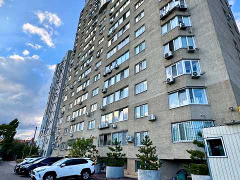 квартира за адресою Дарницька вул., 19