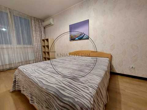 квартира по адресу Авиаконструктора Игоря Сикорского ул. (Танкова), 1