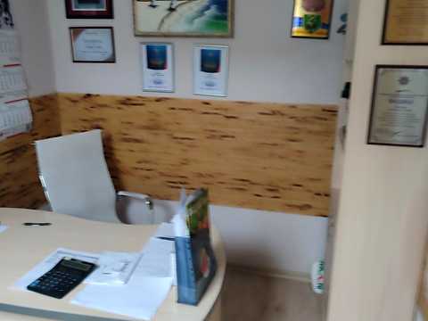 комерційна за адресою Любецька вул., 56
