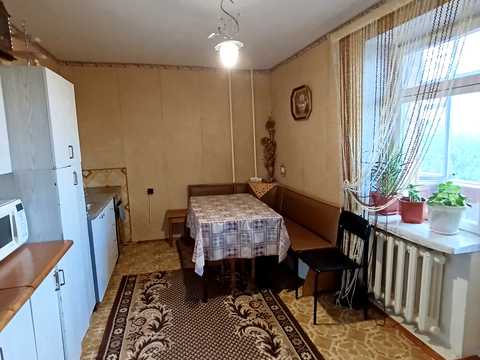 квартира за адресою вул. Данила Галицького, 11