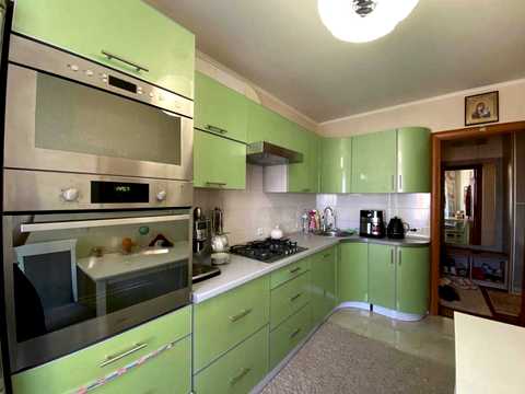 квартира за адресою Степана Бандери вул., 49