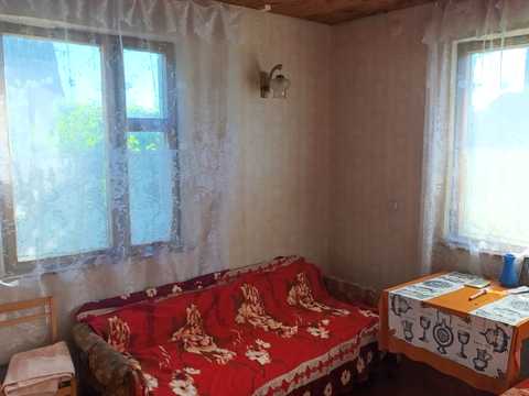 будинок за адресою Вишнева