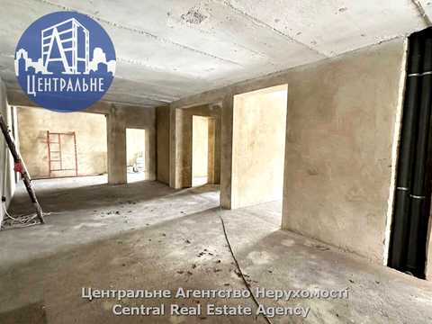 комерційна за адресою Чернівці, Сергія Скальда вул. (Комарова), 31-В