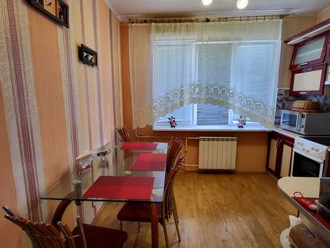 квартира за адресою Рональда Рейгана вул. (Теодора Драйзера), 4-А