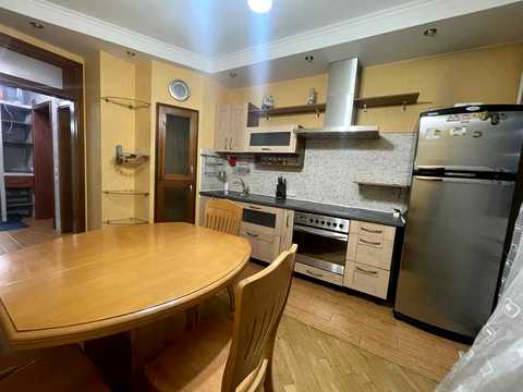 квартира по адресу Миколы Бажана просп., 14