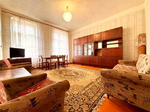 квартира по адресу Семафорная ул., 3