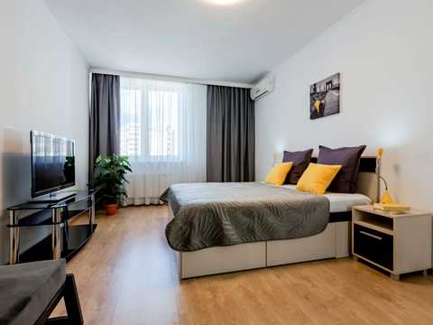квартира за адресою Анни Ахматової вул., 30