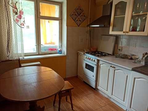 квартира за адресою Раїси Окіпної вул., 7-А