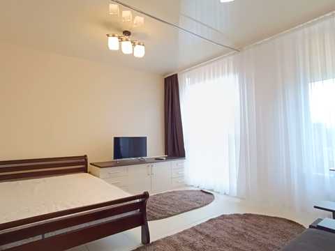 квартира за адресою Регенераторна вул., 4