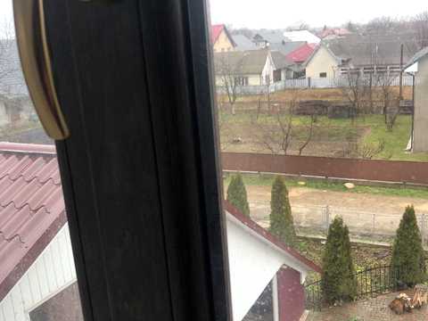 будинок за адресою Стуса