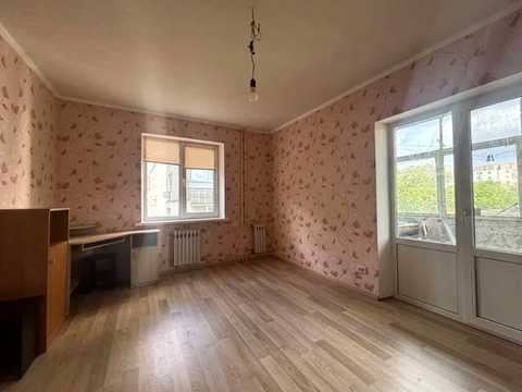 квартира по адресу Тополя-3 жилой массив ул., 18