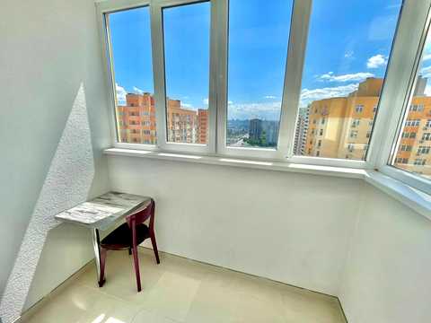 квартира по адресу Сім'ї Кульженків ул. (Петра Дегтяренка), 8