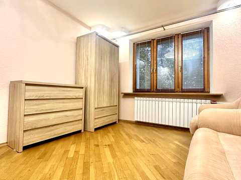 квартира по адресу Феодосийская ул., 10